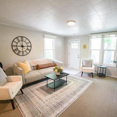 Adorable And Cozy Bungalow Great Falls Esterno foto