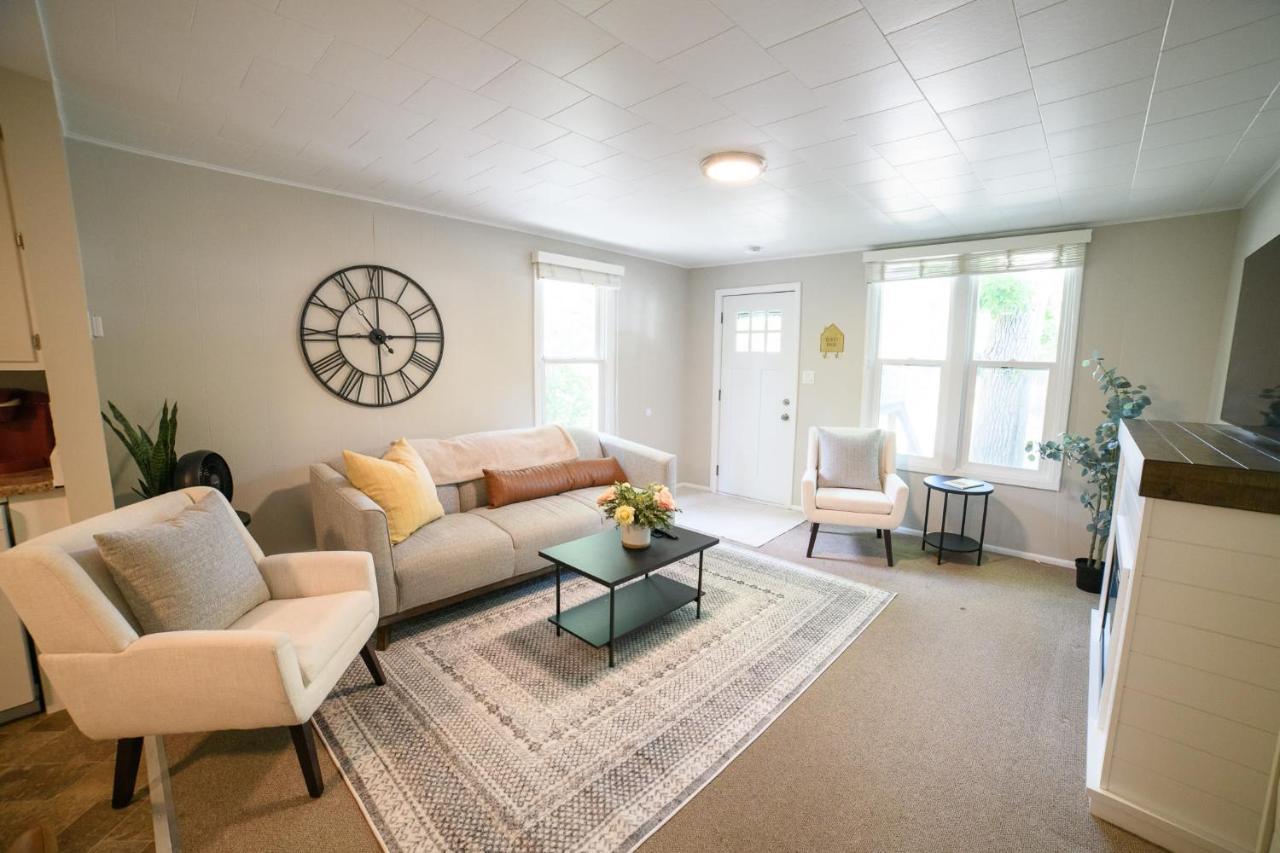 Adorable And Cozy Bungalow Great Falls Esterno foto